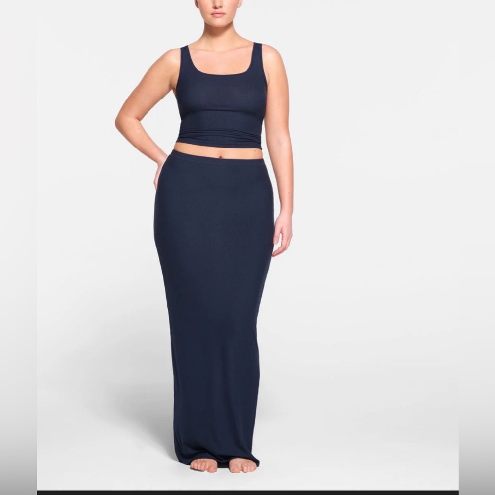 SKIMS Soft Lounge Long Skirt NWT